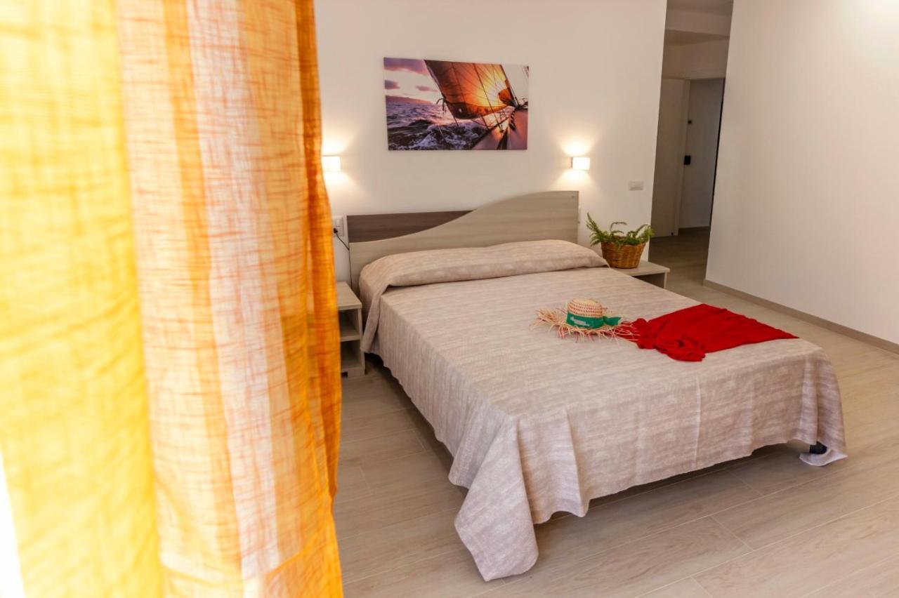 Incanto Di Luna B&B Family Rooms Vieste Buitenkant foto